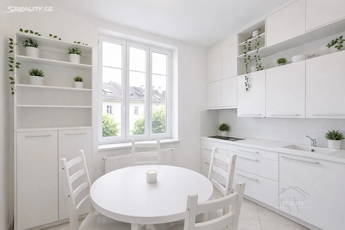 Pronájem bytu 2+1 63 m², Praha