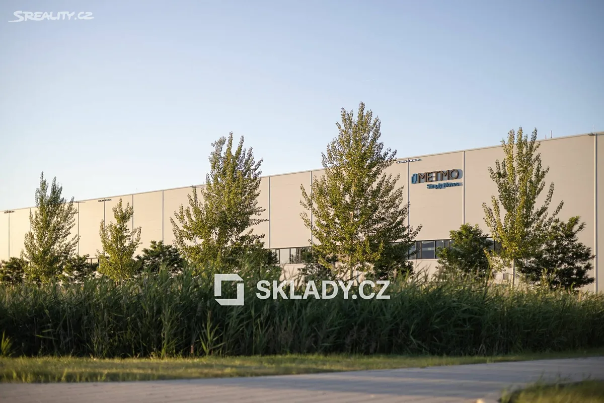 Pronájem skladového prostoru 2150 m² – pohled 3