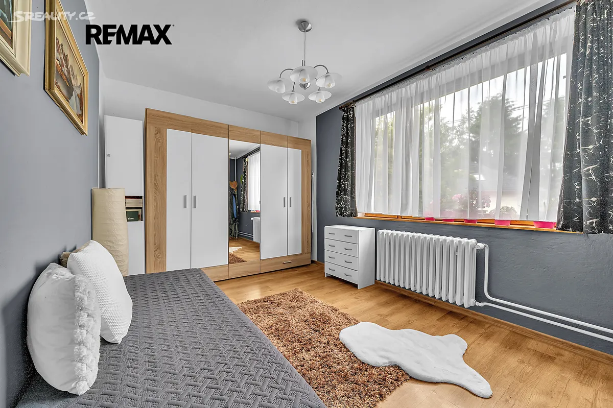 Prodej rodinného domu 214 m², pozemek 656 m² – další