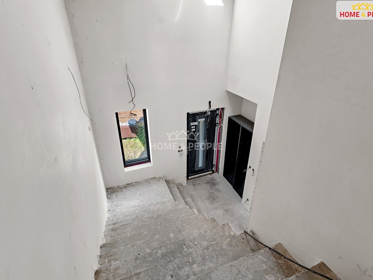 Будинок на продаж, 255 м² (40 з 46)