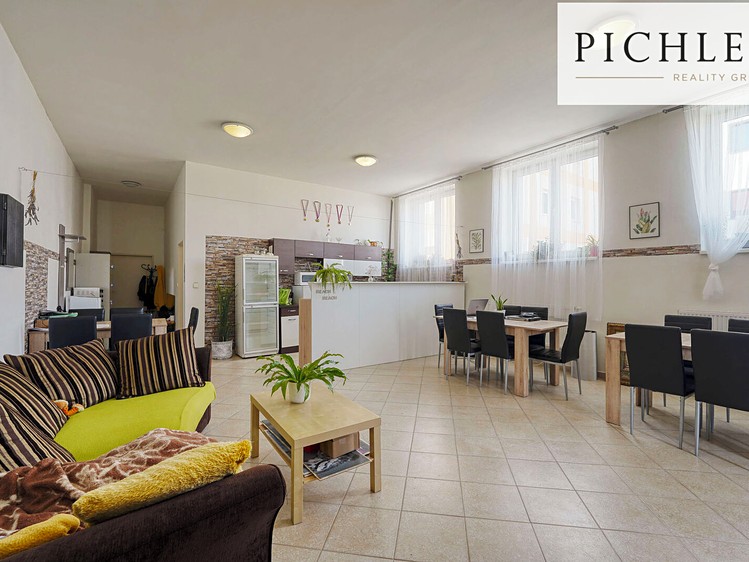 Комерційне приміщення в оренду, 1 396 м² (5 з 27)
