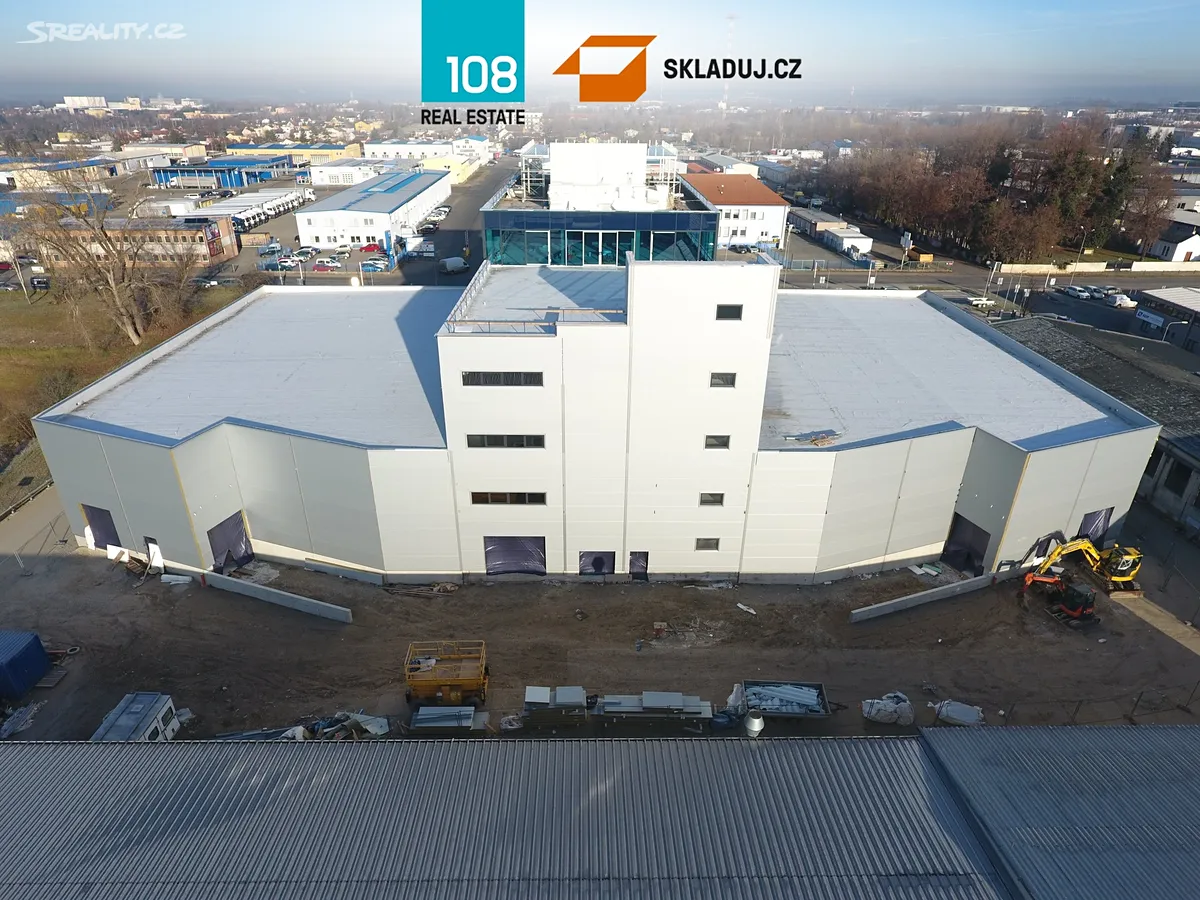 Pronájem skladového prostoru 2200 m² – pohled 6