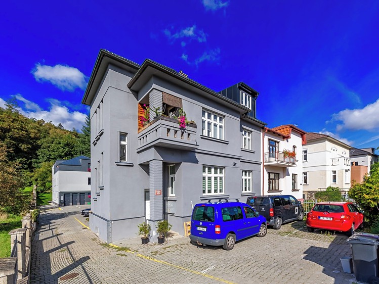 Prodej komerčního prostoru, 48 m² (3 z 13)