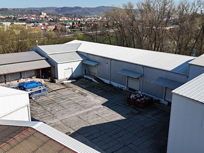 Pronájem komerčního prostoru, 1 279 m² (3 z 25)