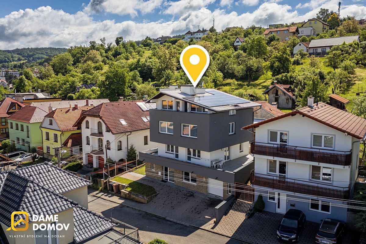 Prodej rodinného domu 262 m², pozemek 491 m²
