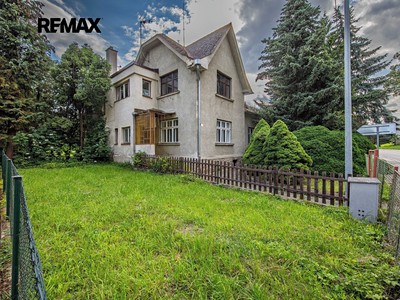 Prodej  rodinného domu 231 m², pozemek 1 714 m²
