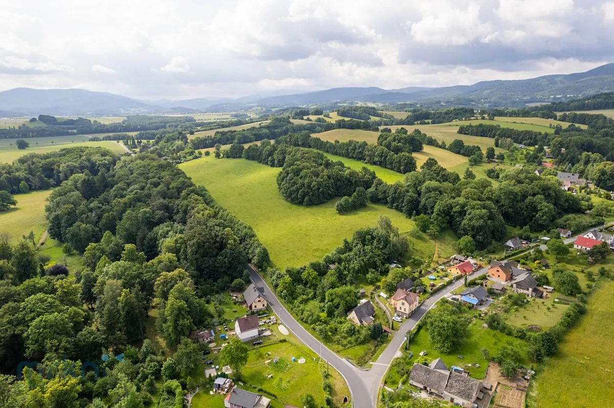 Prodej louky 1566 m²