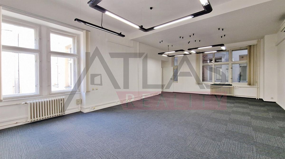 Pronájem kanceláře 91 m²
