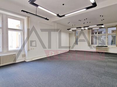 Pronájem kanceláře 91 m²