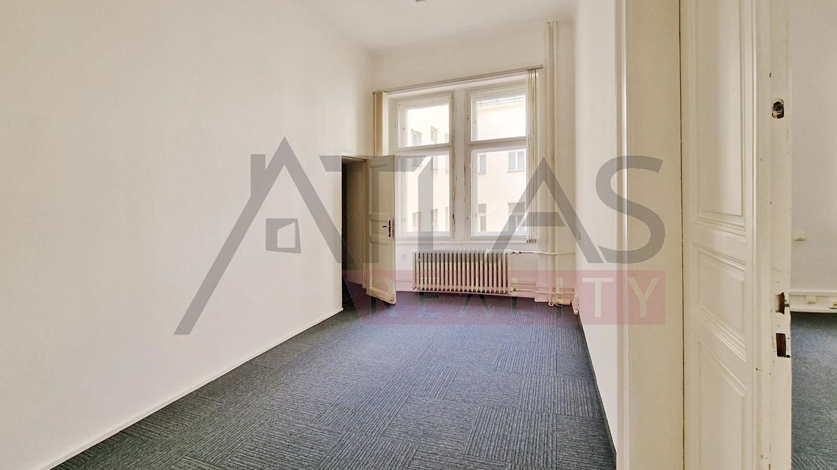 Pronájem kanceláře 91 m² – fotografie 5