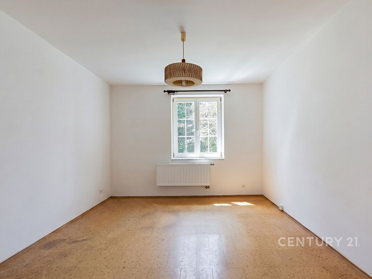 Prodej komerčního prostoru, 273 m² (22 z 33)