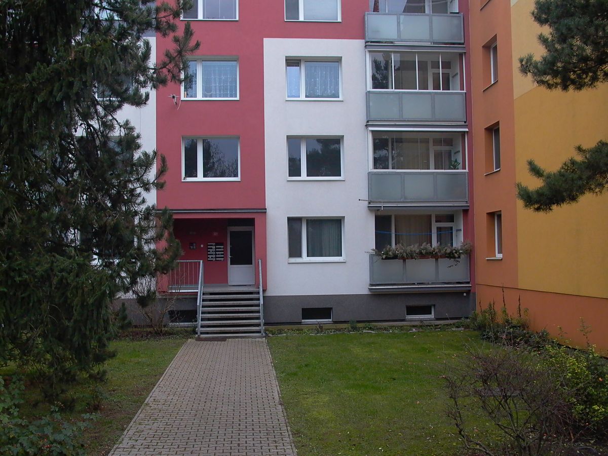 Pronájem bytu 2+kk 38 m²