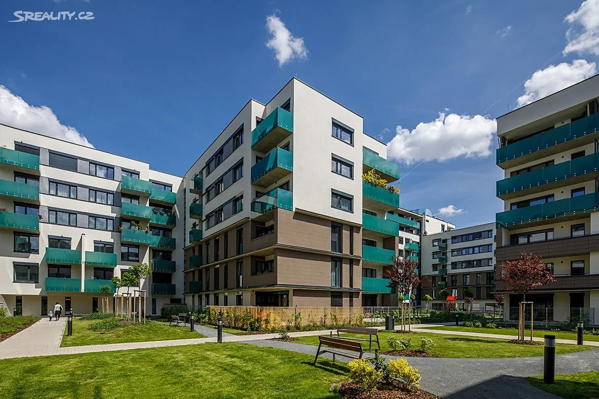 Pronájem bytu 2+kk 46 m², Petržílkova