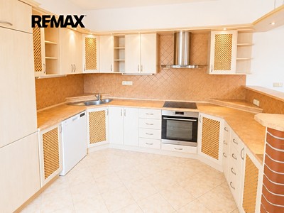 Pronájem bytu 4+kk 165 m²
