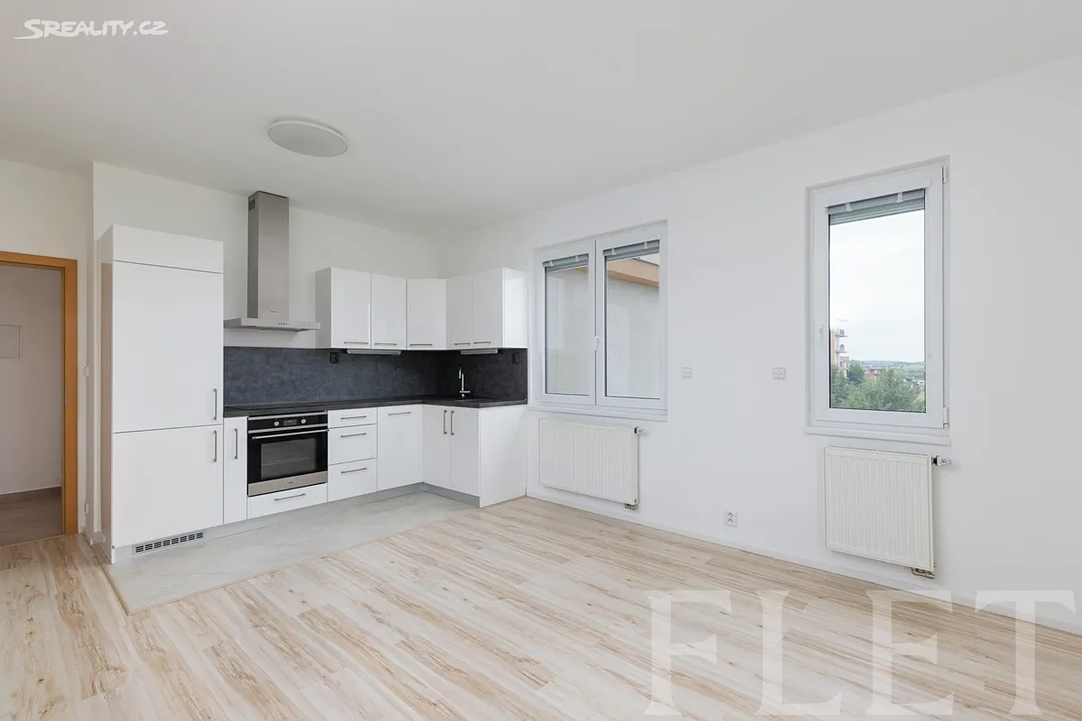 Pronájem bytu 2+kk 49 m², Na Výrovně