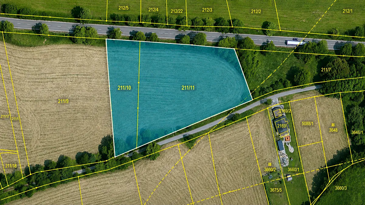 Prodej pozemku 8002 m²