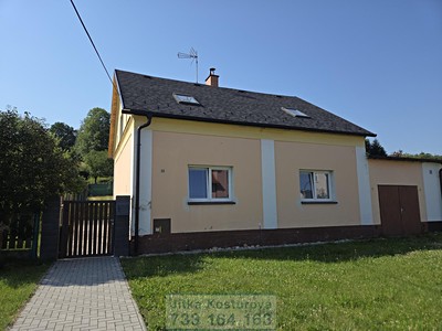 Prodej  rodinného domu 165 m², pozemek 376 m²