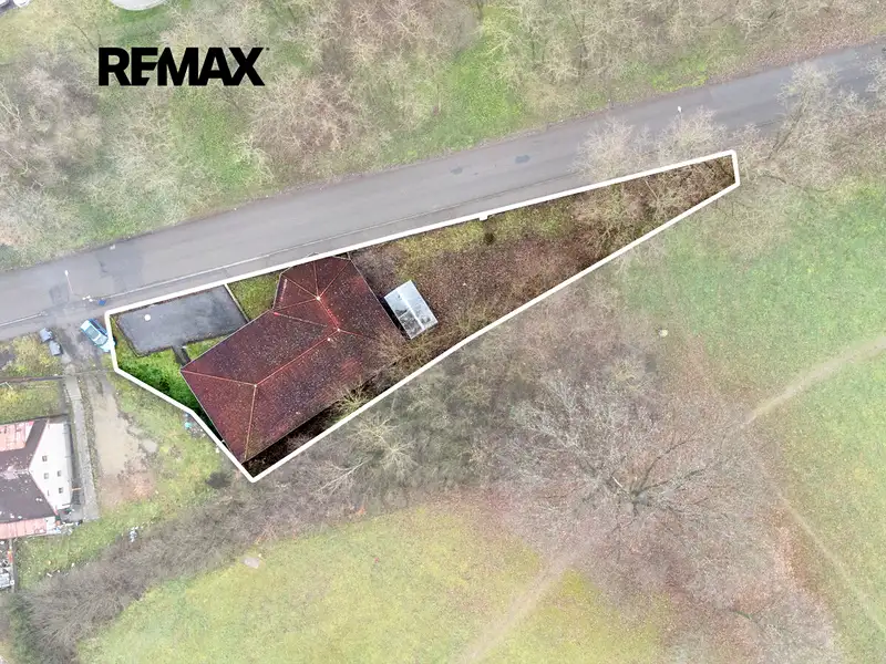 Prodej rodinného domu 227 m², pozemek 749 m², Benešov – náhled fotky 3