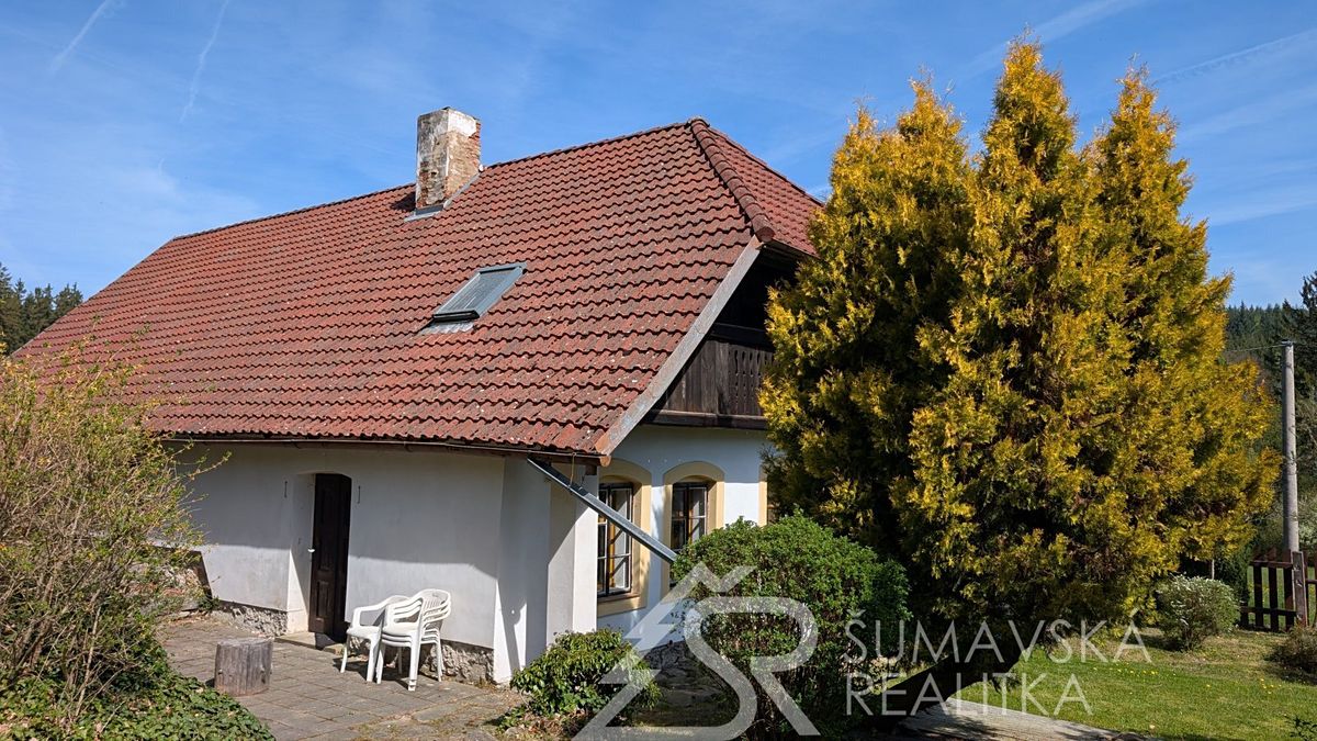 Prodej rodinného domu 150 m², pozemek 1138 m² – fotografie 3