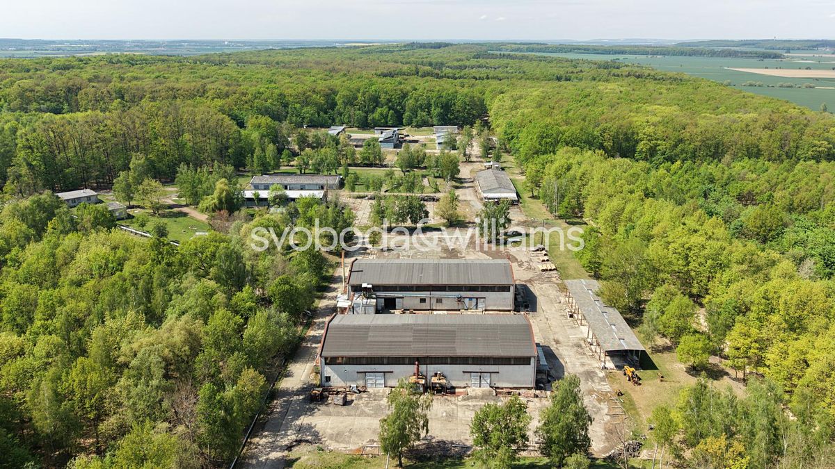 Prodej komerčního pozemku 289582 m² – fotografie 2
