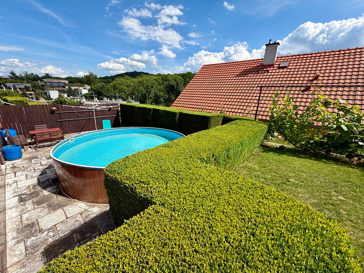 Prodej rodinného domu 240 m², pozemek 564 m² – fotografie 4
