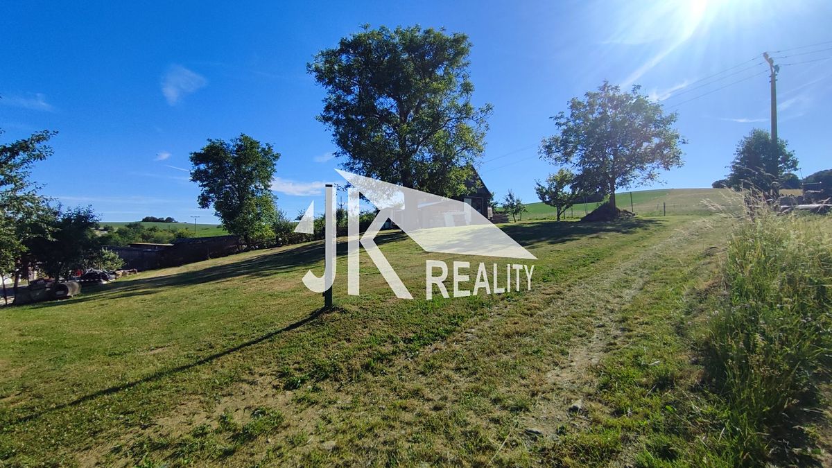 Prodej stavebního pozemku 1862 m² – fotografie 3