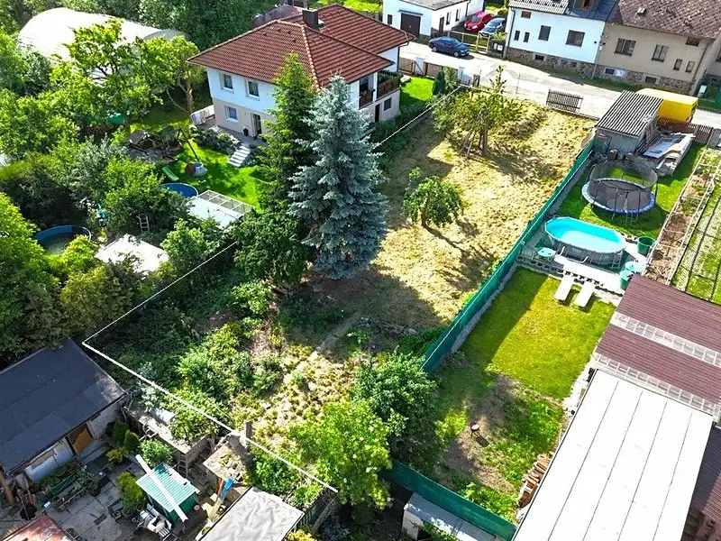 Prodej stavebního pozemku 558 m², Domažlice – náhled fotky 1