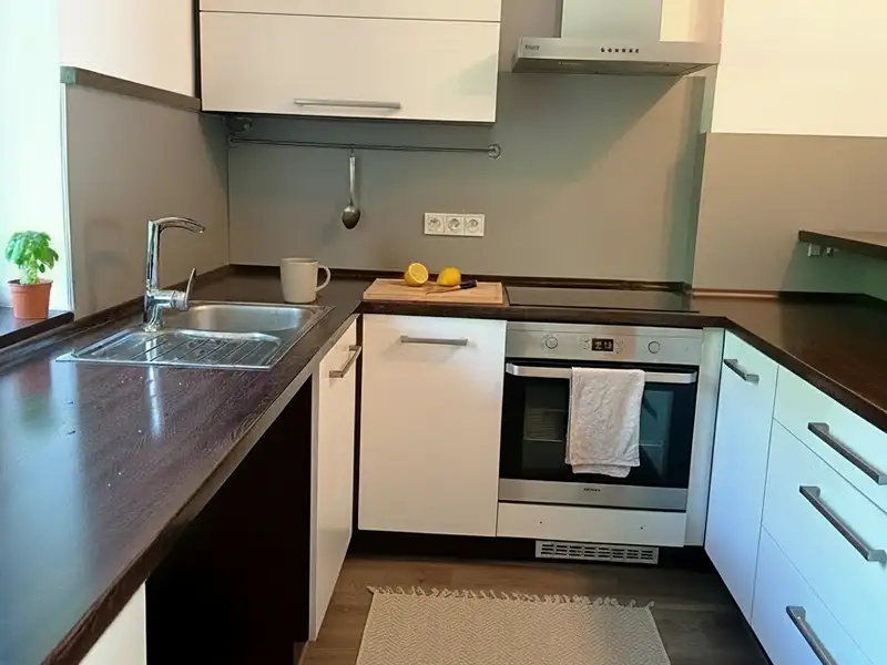Prodej rodinného domu 288 m², pozemek 1000 m², Veřovice – náhled fotky 3