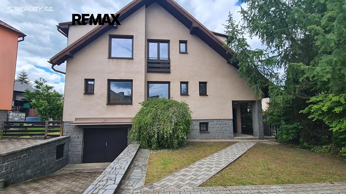 Prodej rodinného domu 150 m², pozemek 661 m², Strakonická