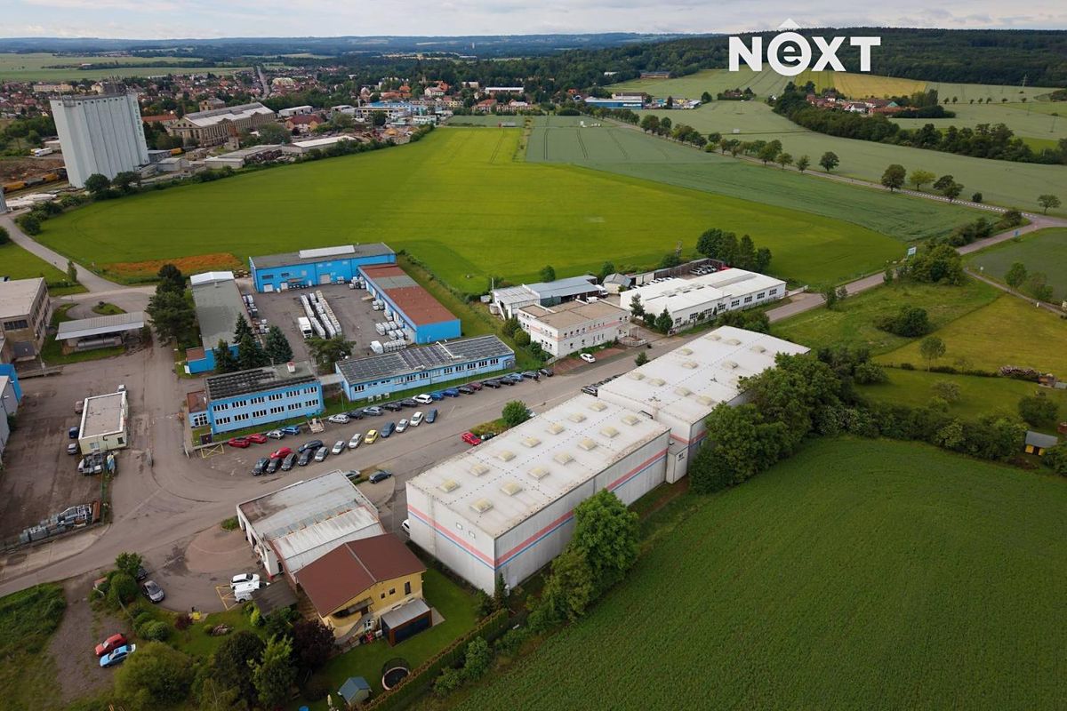 Pronájem skladového prostoru 861 m² – fotografie 3