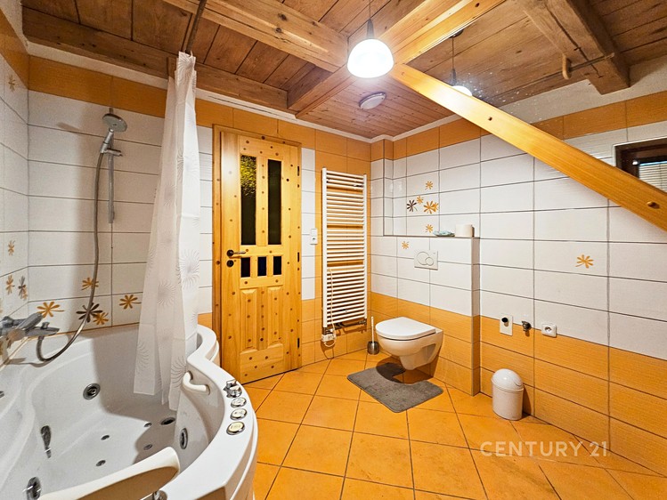 Prodej domu, 131 m² (6 z 25)