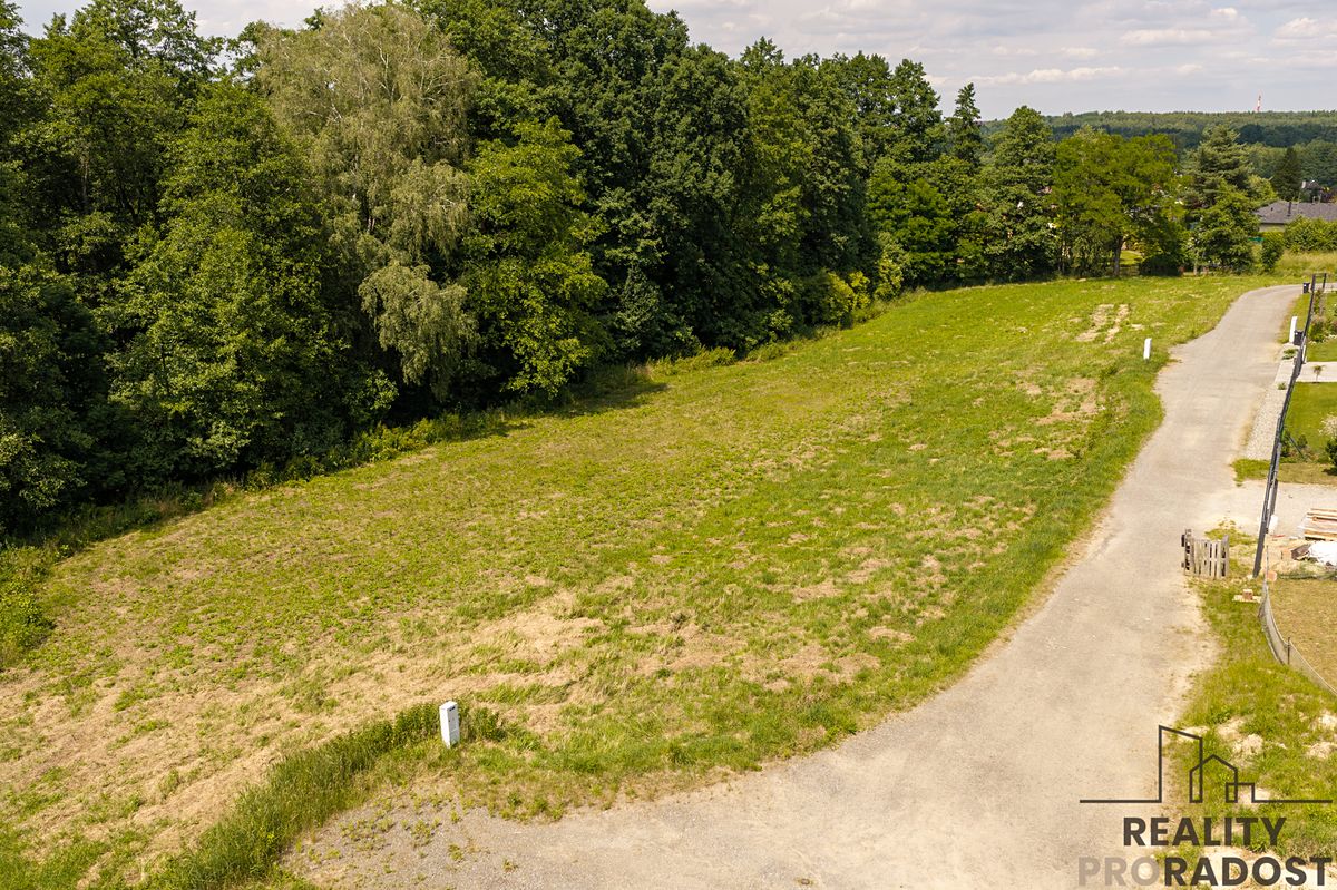 Prodej stavebního pozemku 2309 m² – fotografie 2