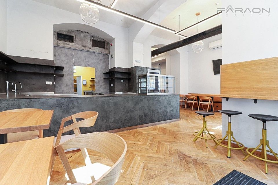 Pronájem restaurace 137 m² – fotografie 3