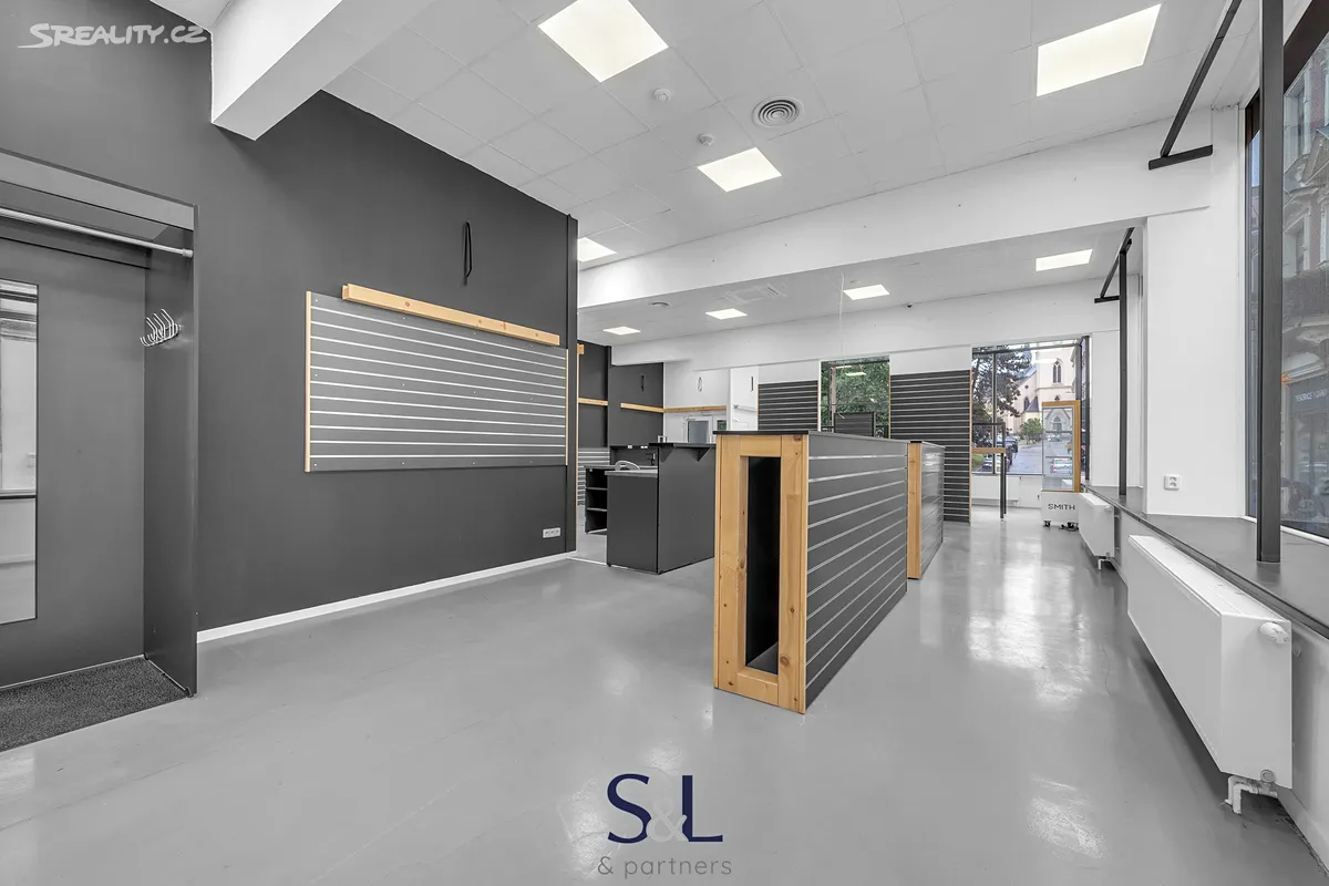 Pronájem obchodního prostoru 214 m² – další