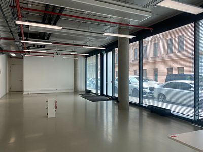 Pronájem obchodního prostoru 240 m²