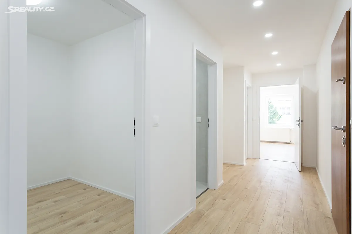 Prodej rodinného domu 200 m², pozemek 316 m² – pohled 4
