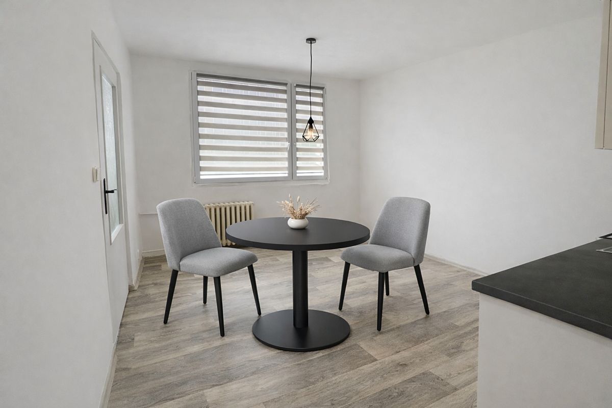 Pronájem bytu 1+1 34 m² – fotografie 3