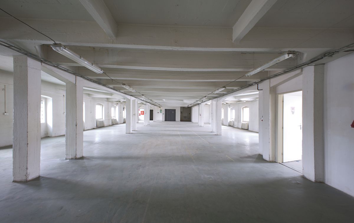 Pronájem skladového prostoru 720 m² – fotografie 3
