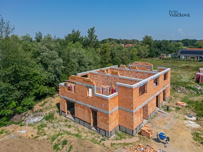 Будинок на продаж, 100 м² (2 з 23)