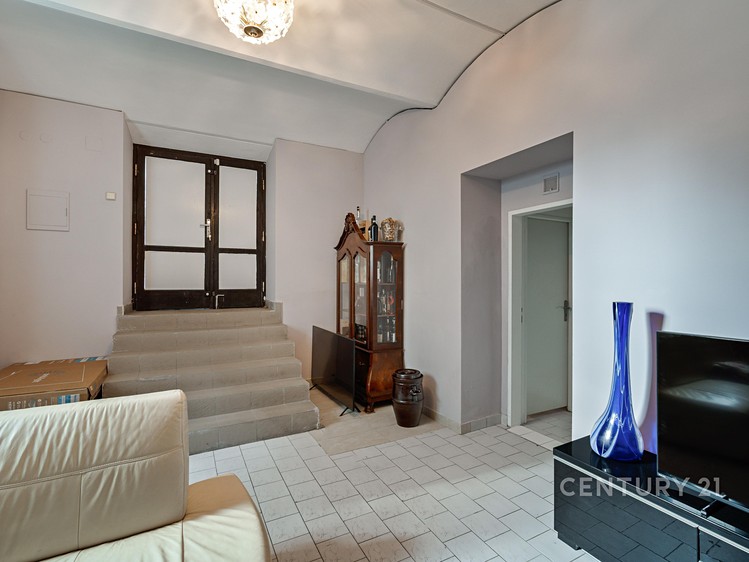 Prodej komerčního prostoru, 83 m² (8 z 15)