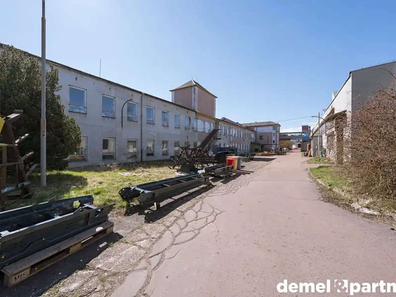 Prodej výrobní haly, prostoru 6500 m², Světlá Hora – náhled fotky 2