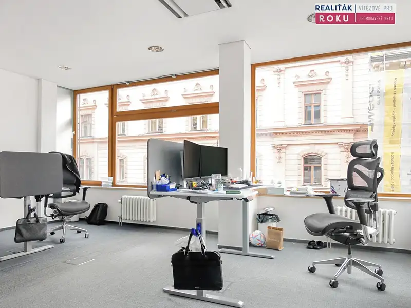 Pronájem kanceláře 287 m², Brno – náhled fotky 2