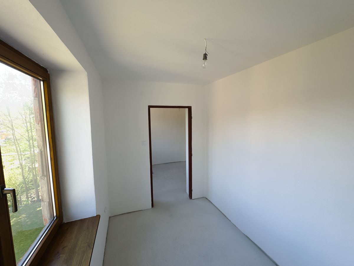 Prodej rodinného domu 572 m², pozemek 697 m² – fotografie 4