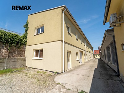 Prodej komerční nemovitosti 465 m²