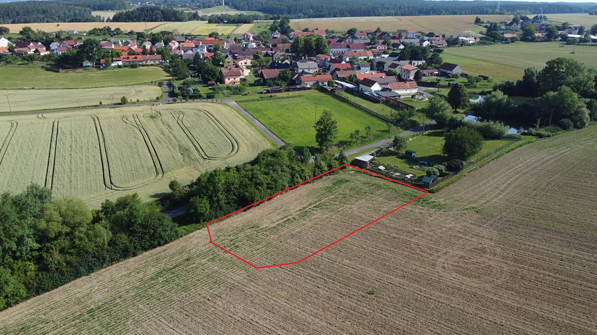 Prodej stavebního pozemku 2049 m² – fotografie 3