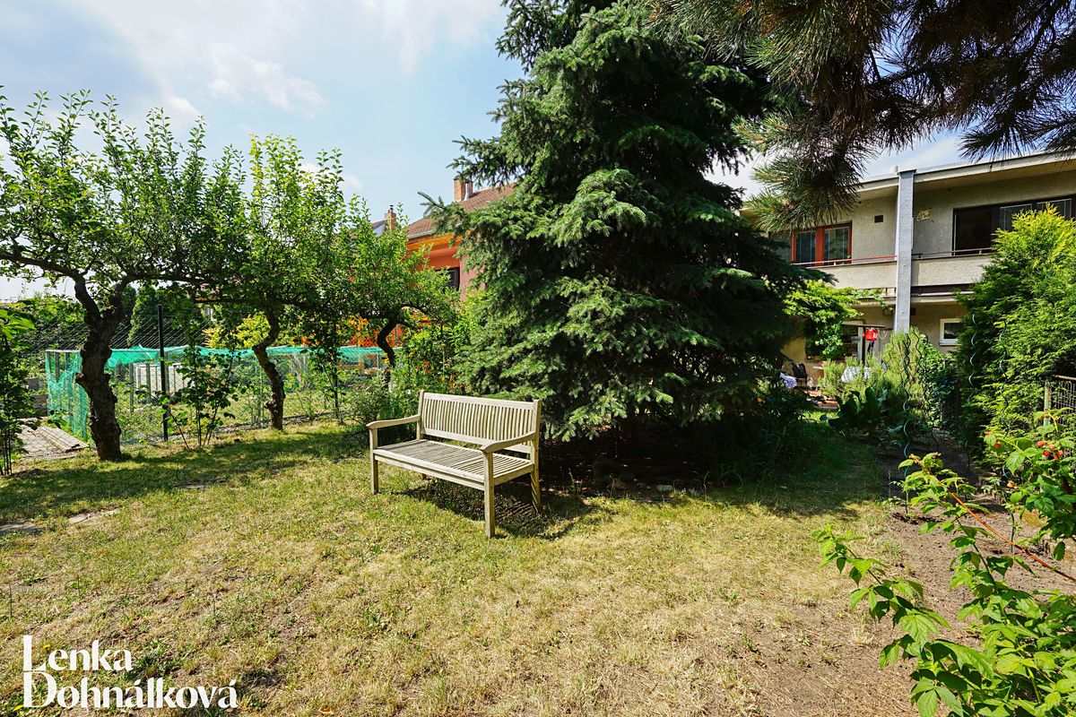 Prodej rodinného domu 200 m², pozemek 353 m² – fotografie 5