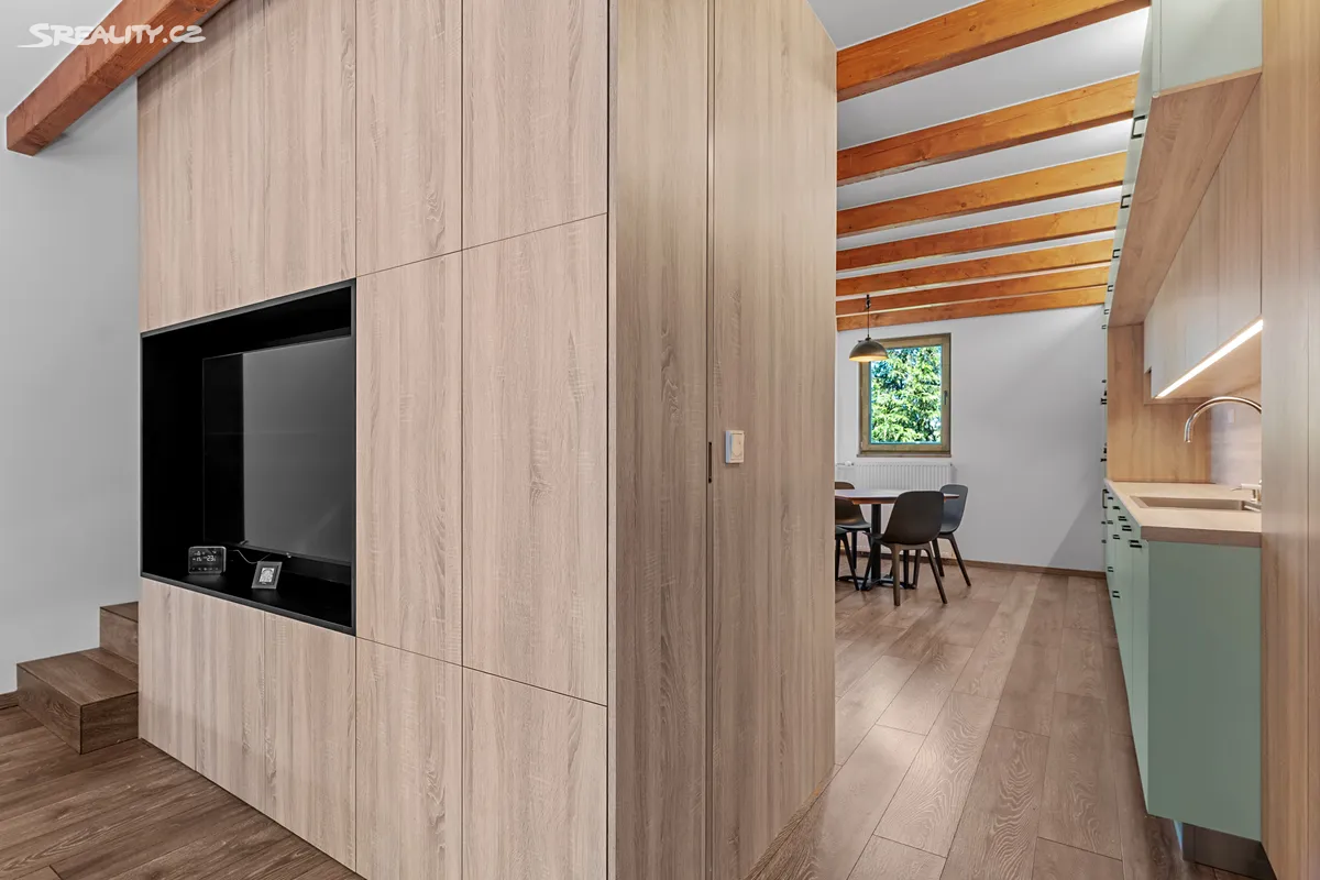 Prodej rodinného domu 89 m², pozemek 421 m² – další