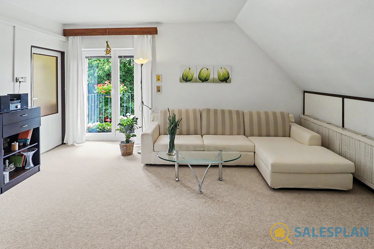 Prodej rodinného domu 214 m², pozemek 821 m² – fotografie 4