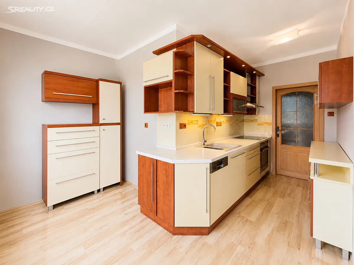 Prodej bytu 2+1 56 m², Šumperk