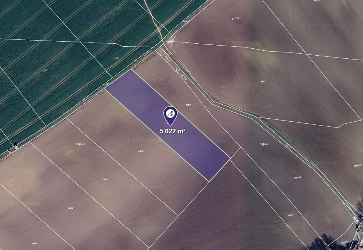 Prodej pole 5022 m²